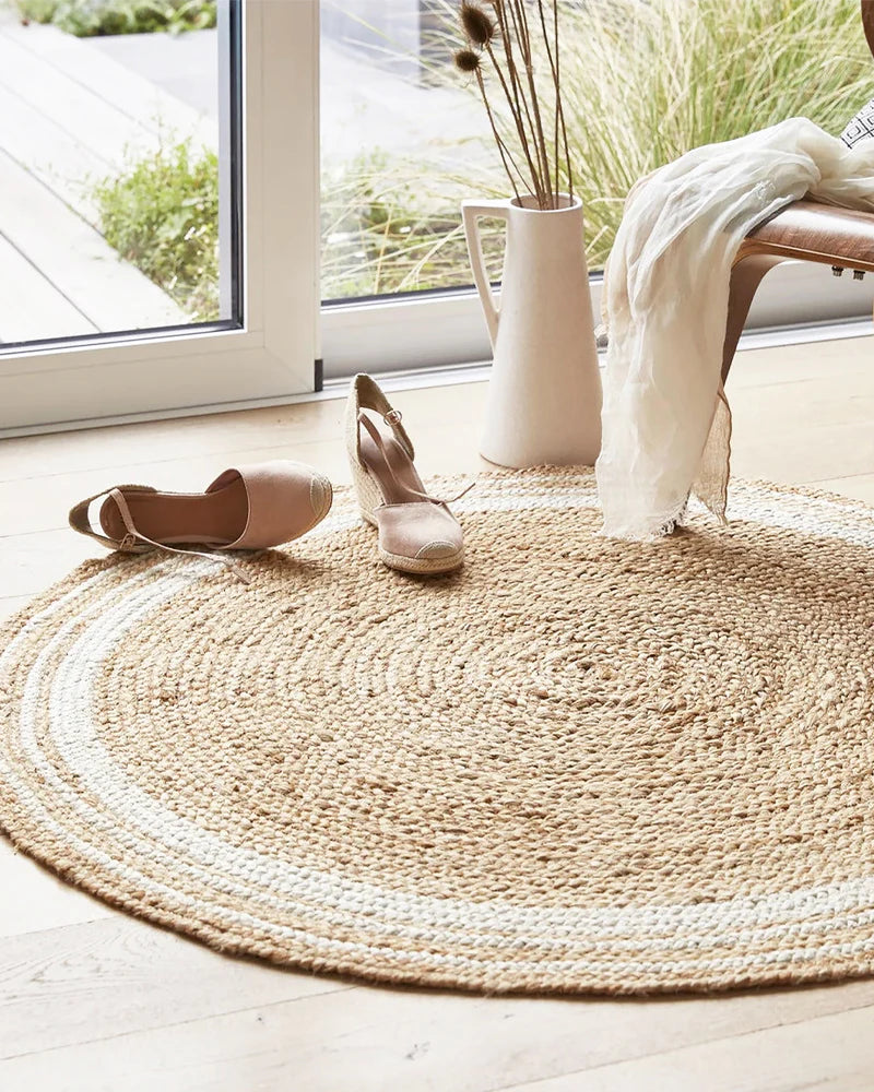 ROUND JUTE AREA RUG