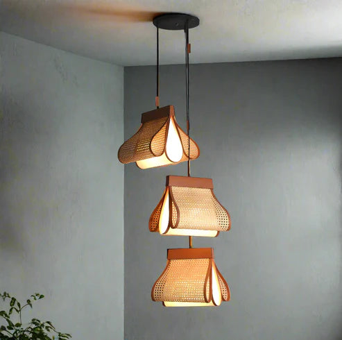 RATTAN HANGING LAMP