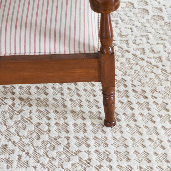 VARU HANDWOVEN WOOL AND JUTE RUG