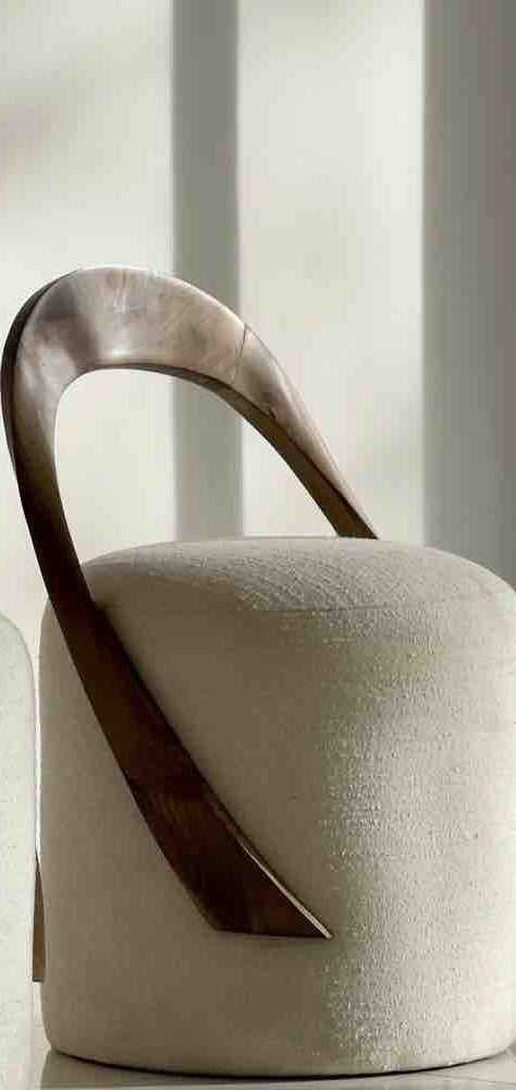 THE PETRA POUF