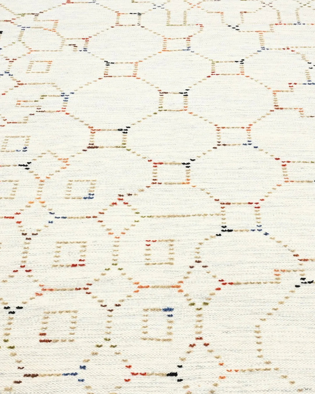 IVORY LACTTICE WOOL KILIM RUG