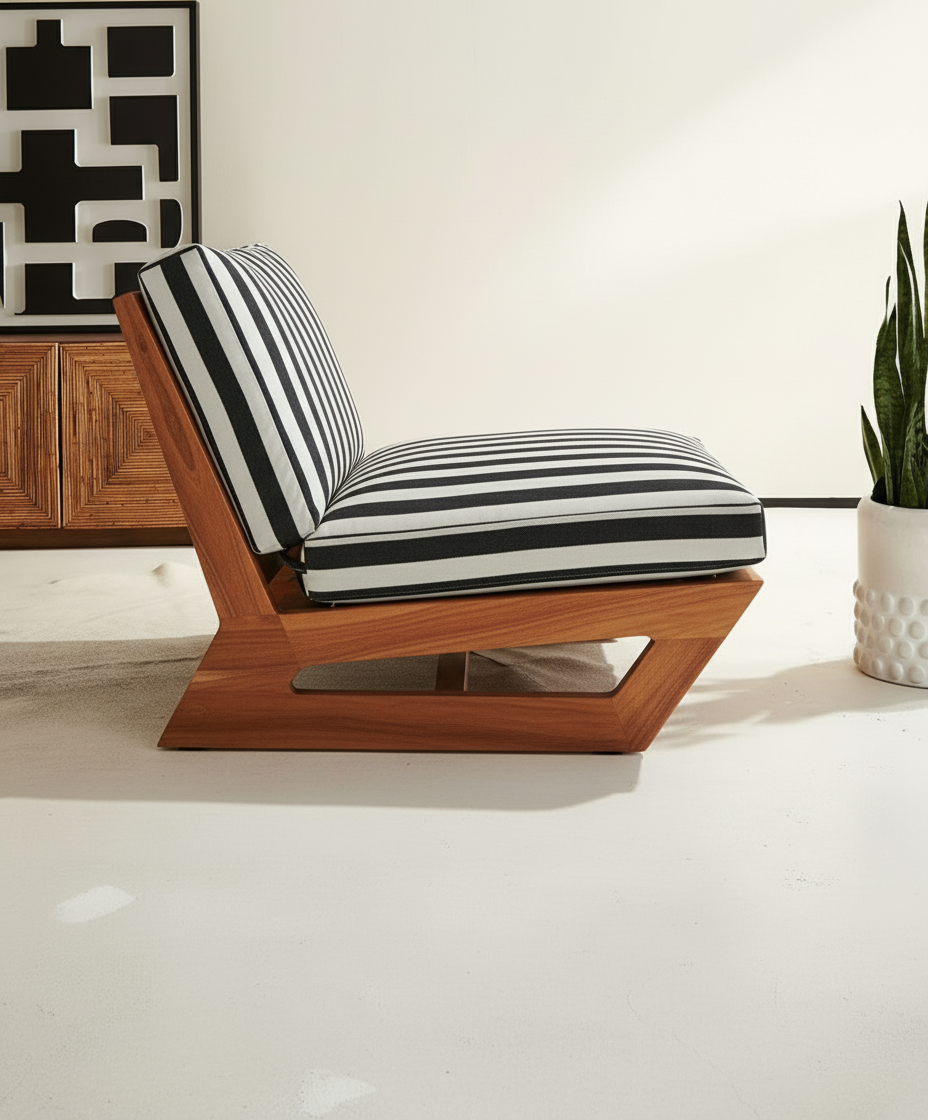 SOLID WOOD TEFFE EASY CHAIR