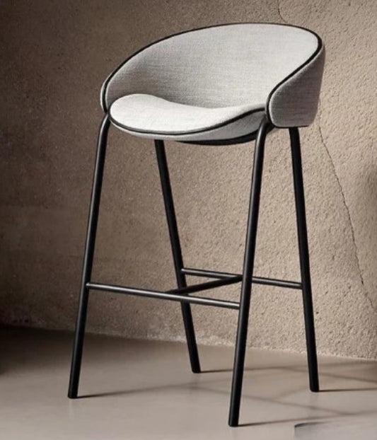 THE ORBIT STOOL