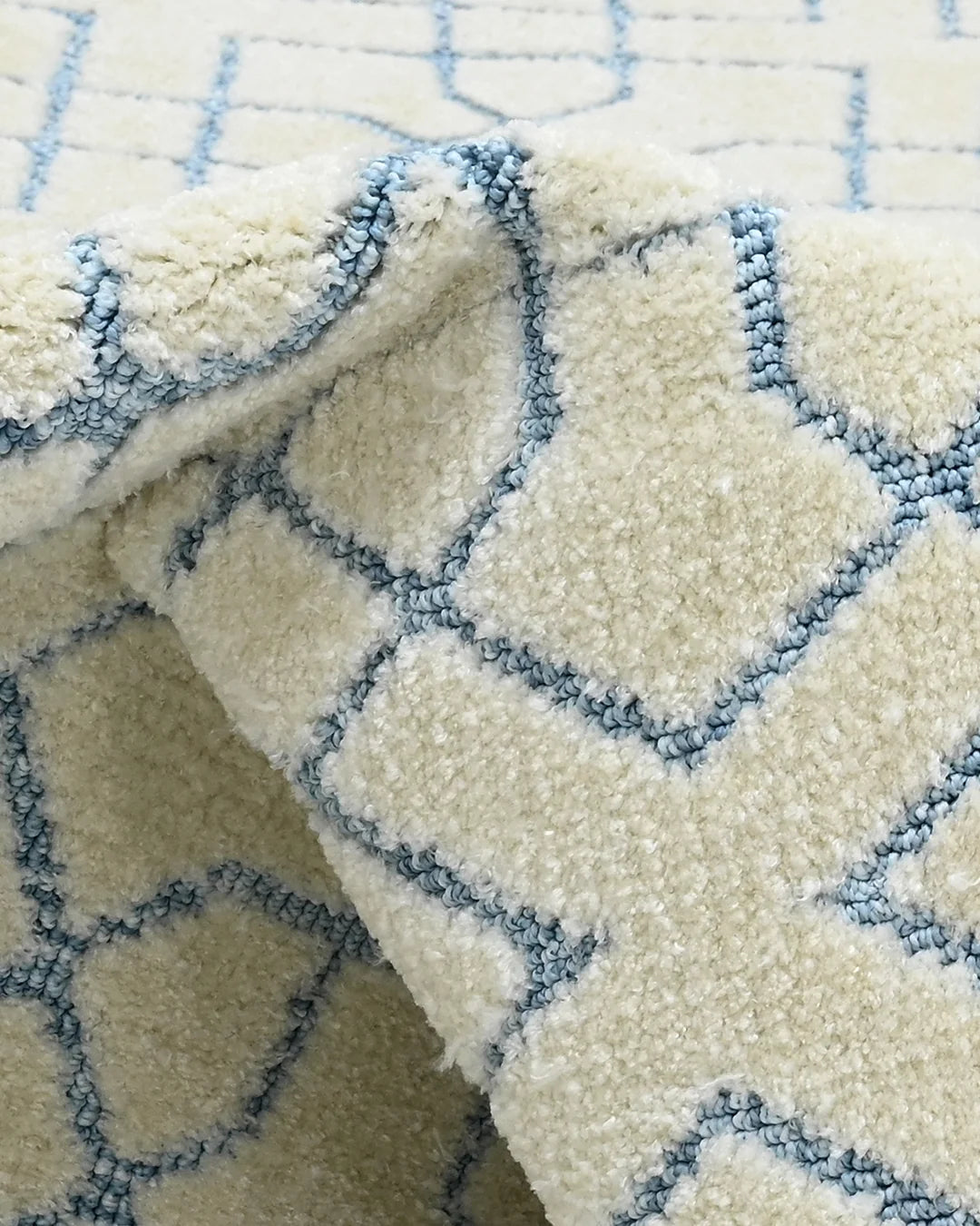 HOMEKNIT SKY LATTICE IVORY MICROFIBER RUG