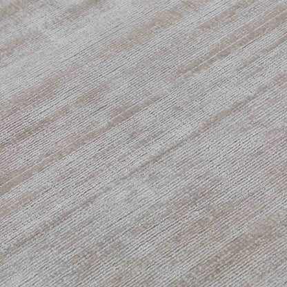 RADIANT LOOM KNOTTED BANANA SILK RUG