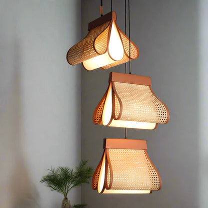 RATTAN HANGING LAMP