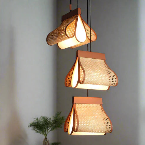 RATTAN HANGING LAMP