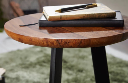 SOLID WOOD ZIG STOOL