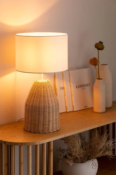 THE SOLARI LAMP