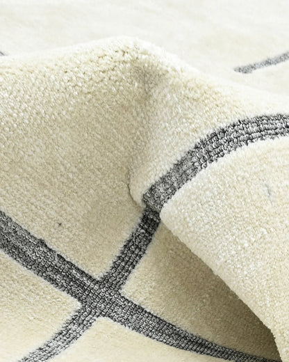 HOMEKNIT MINIMAL GRID IVORY MICROFIBER RUG