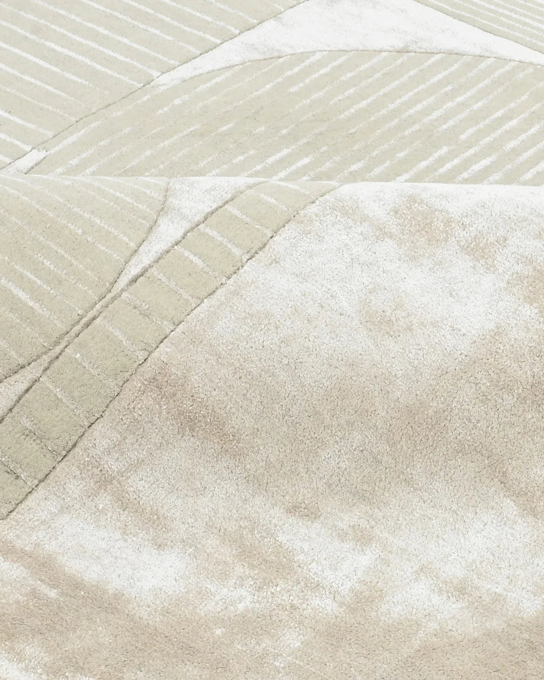 SAGE IVORY ABSTRACT GEOMETRIC HAND TUFTED WOOL RUG
