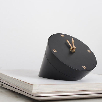 WEDGE TABLE CLOCK