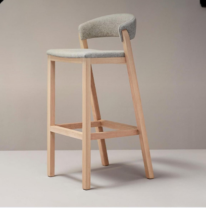 THE ARC STOOL