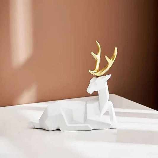 FACETED SITTING ANTLER DECORATIVE SCULPTURE