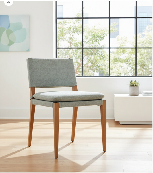 YANA CHAIR