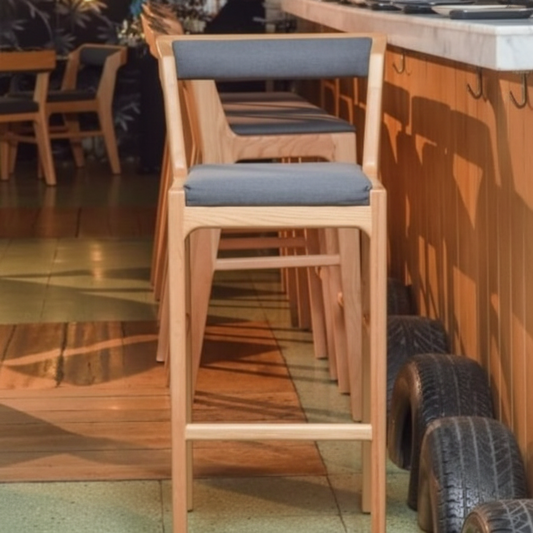 THE AXIS STOOL