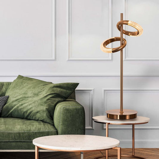 LOT TO UNPACK TABLE LAMP