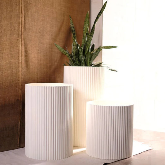 15" MIDORI TALL PLANTER